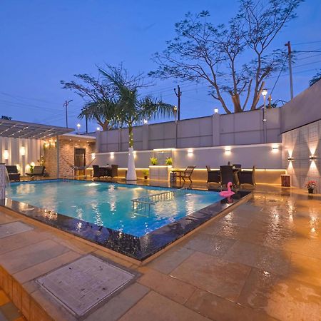 Azure Retreat Villa By Tropicana Stays Lonavala Exterior foto